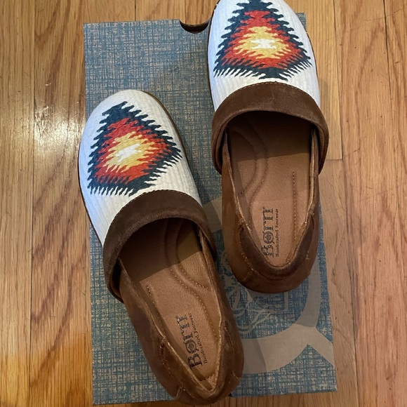 BORN  Bailee Shoes in White Multi  - Women’s Size 8 - New In Box - Picture 6 of 8